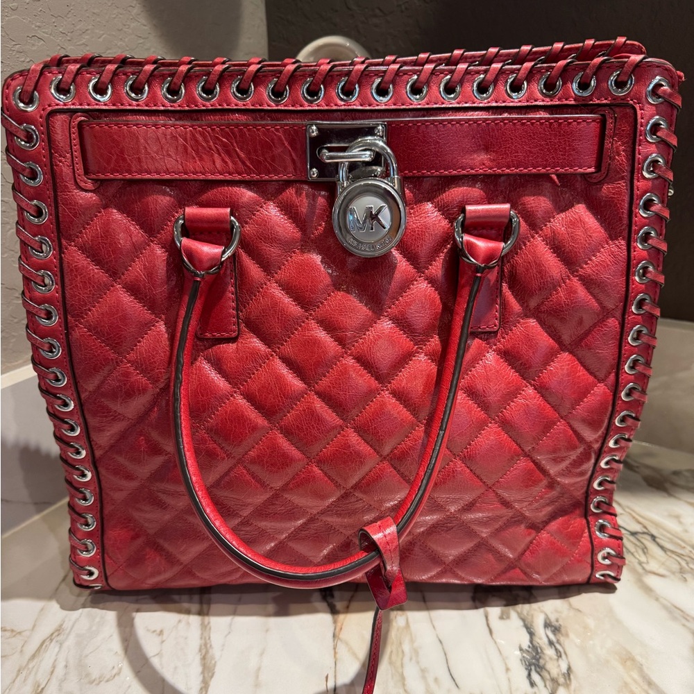 Michael Kors Hippie Grommet Hamilton Red